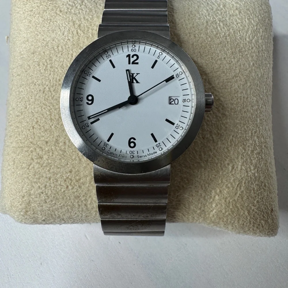 Calvin Klein Swiss made quartz watch white‎ dial stainless steel